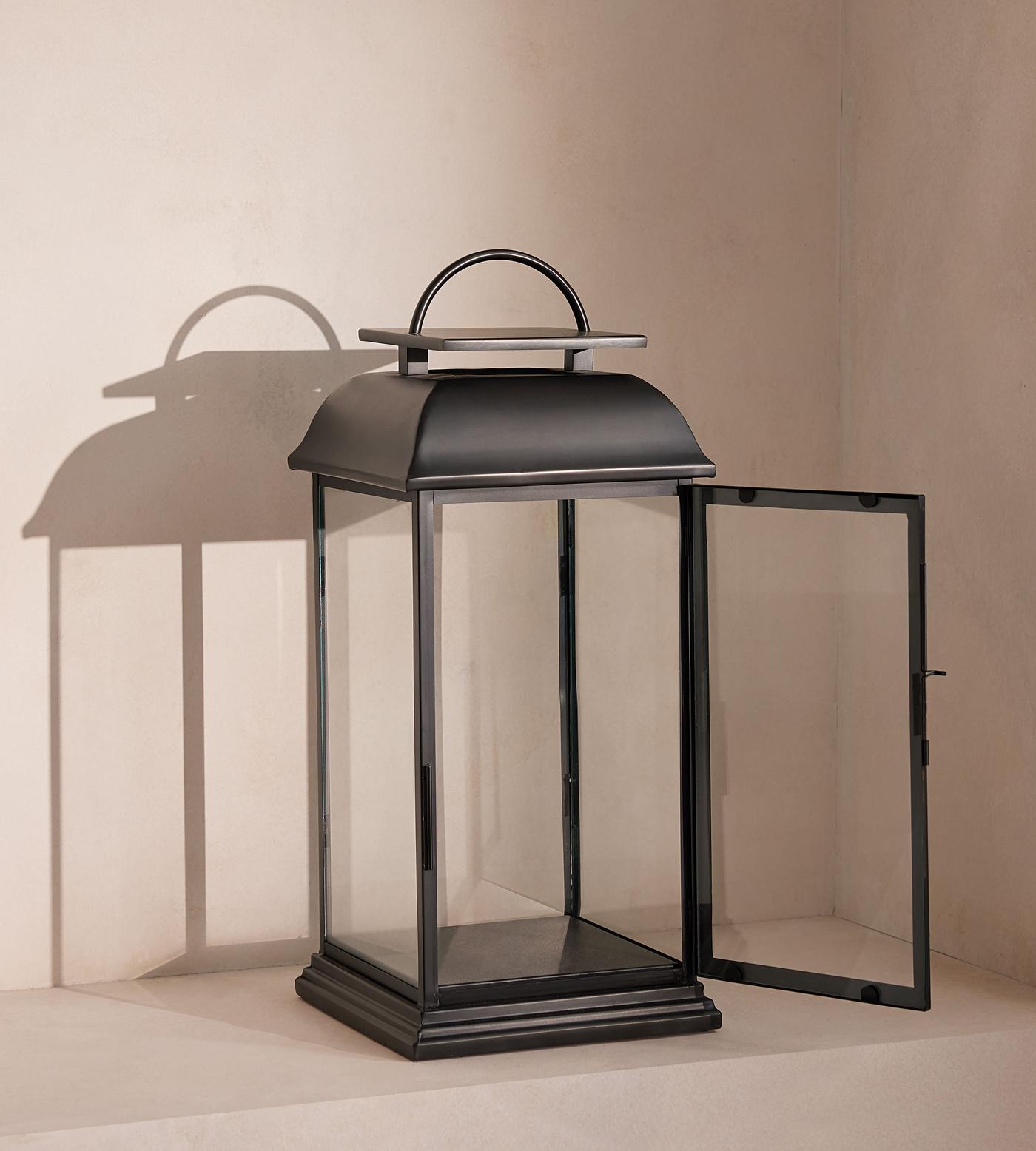 Fulton Lantern