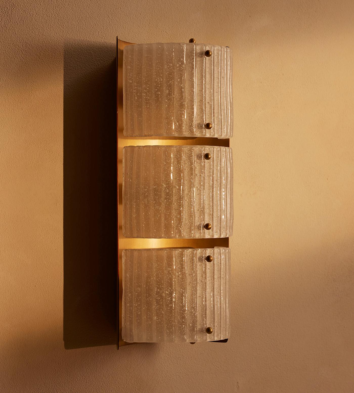 Bronte Wall Light