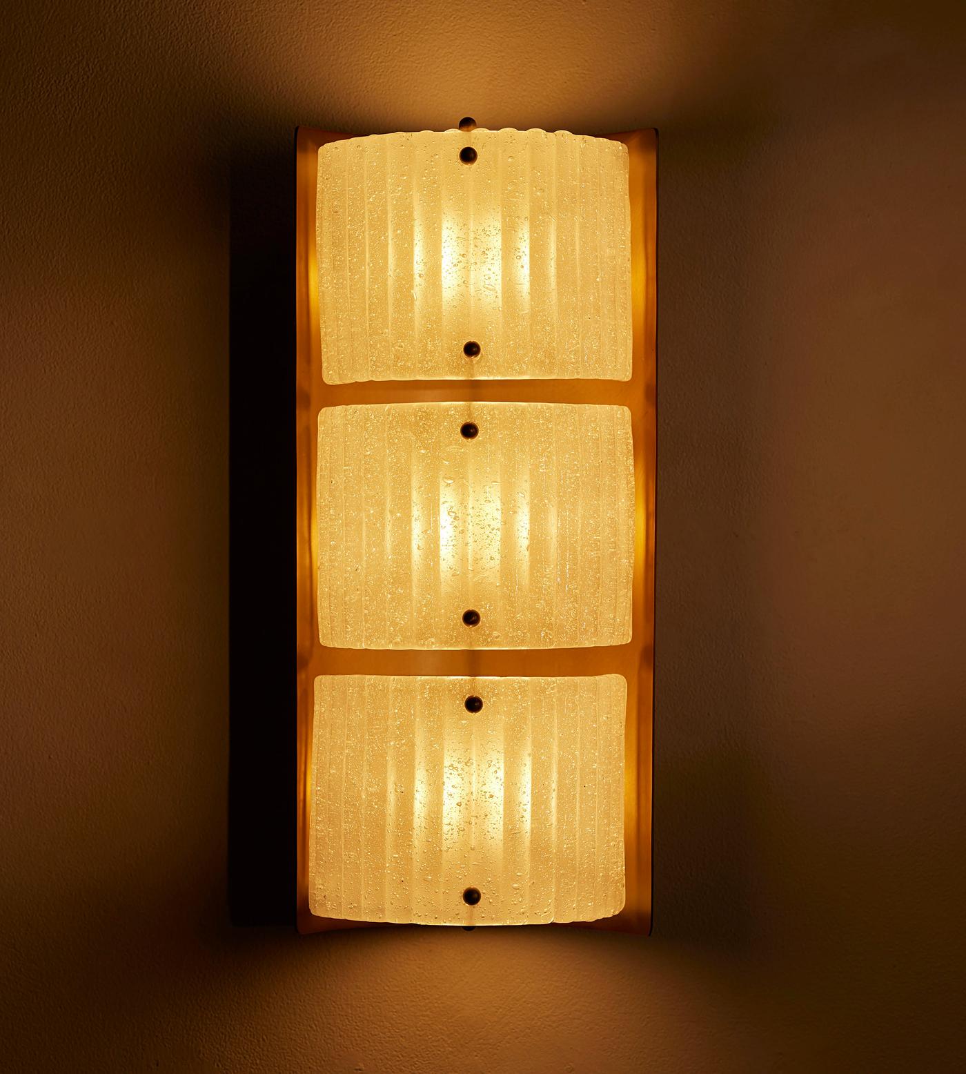 Bronte Wall Light