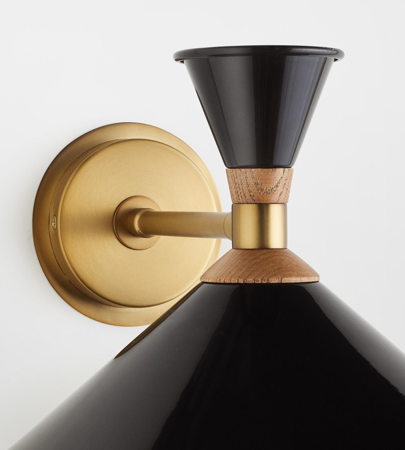 Hera Wall Light