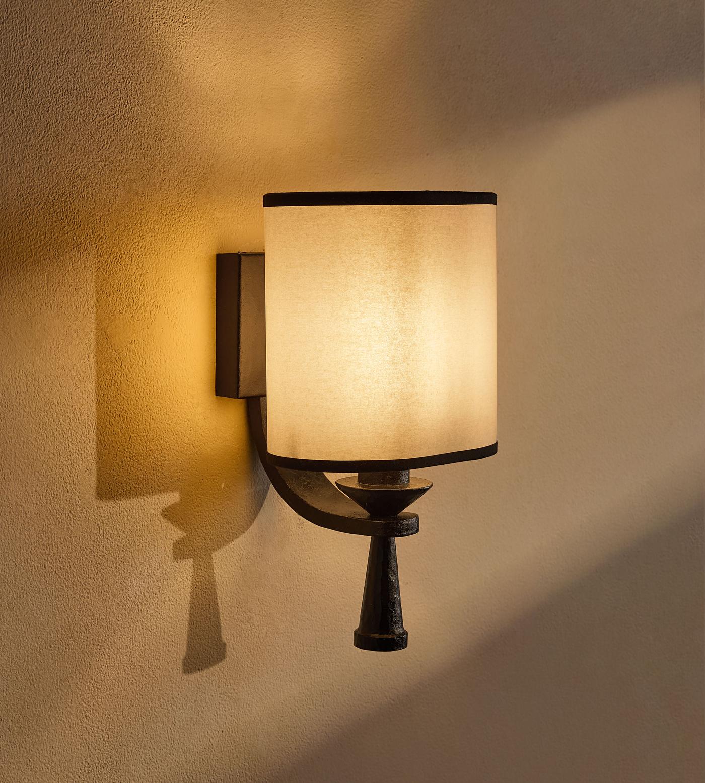 Flint Wall Light
