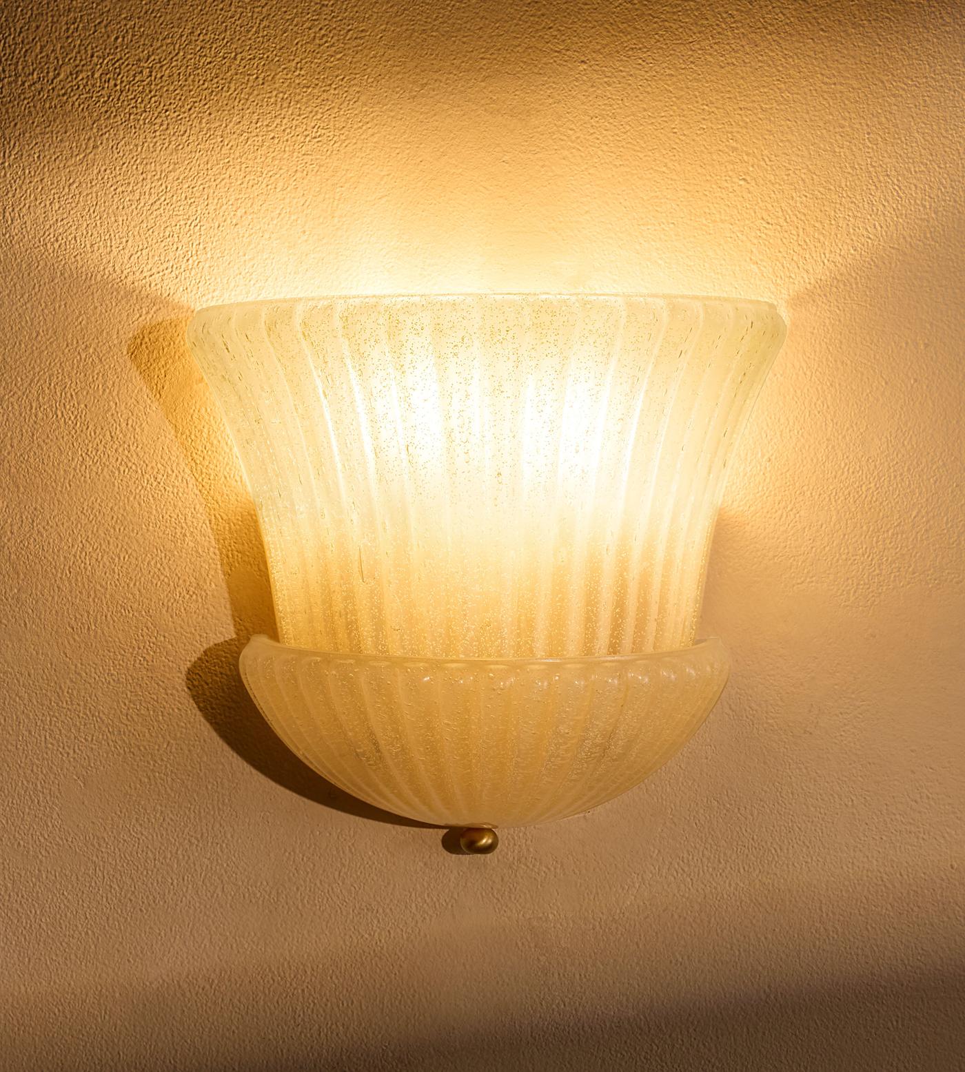 Florie Wall Light