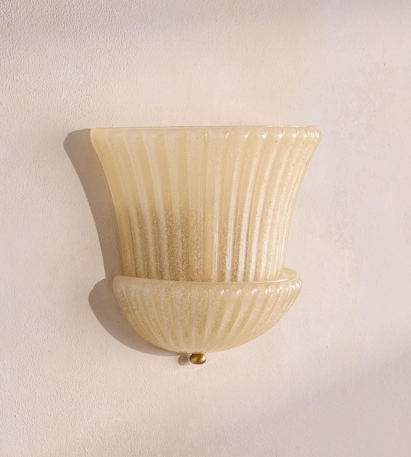 Florie Wall Light