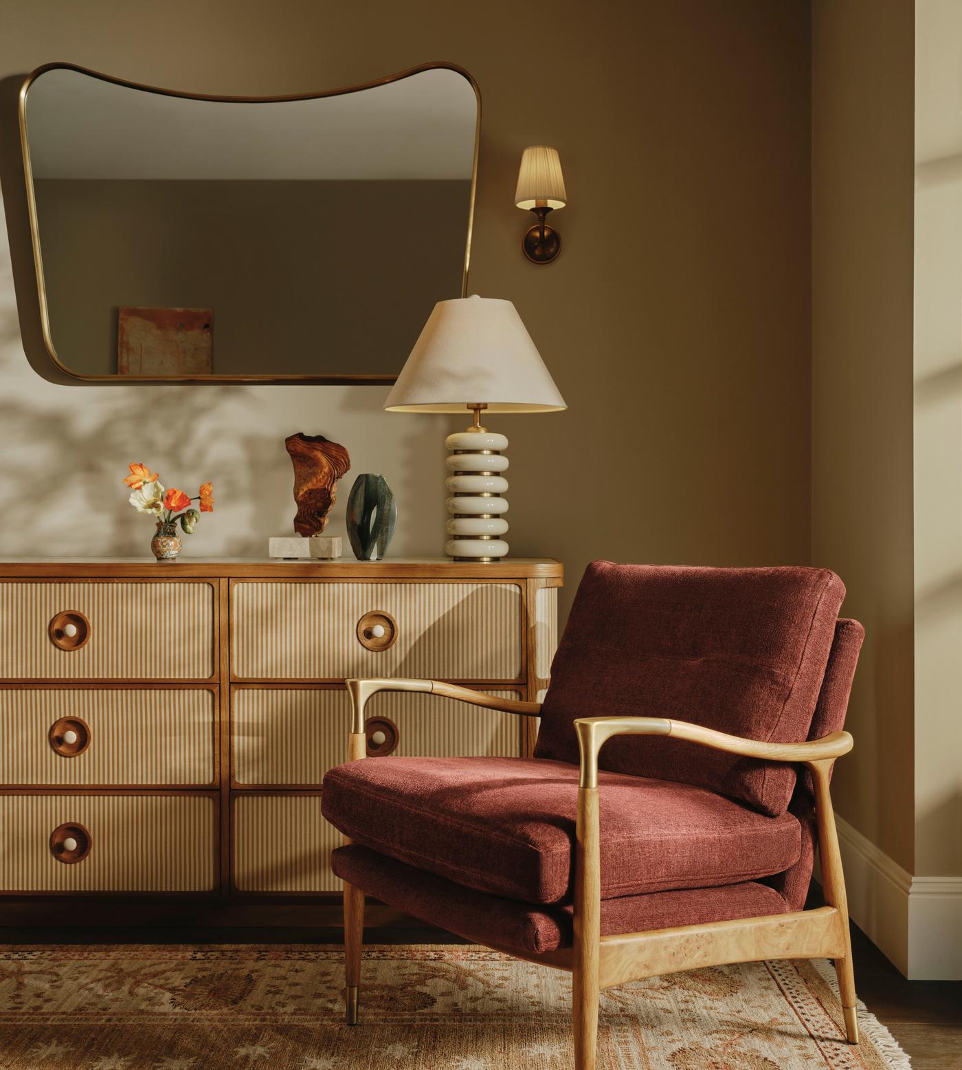 Alexander Wall Light