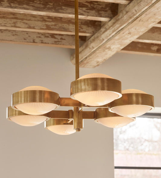 Edith Chandelier