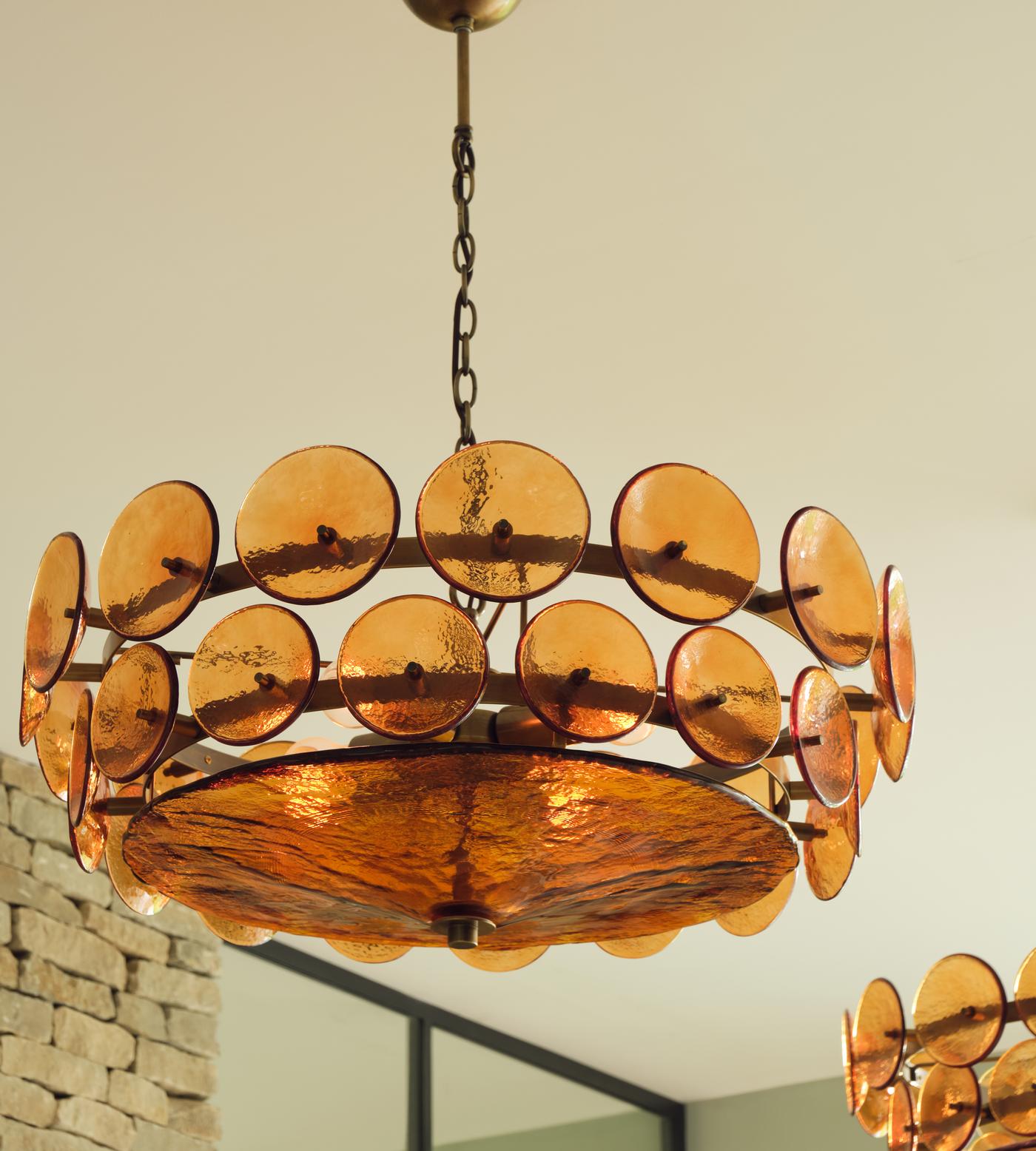 Lorenzo Chandelier, Amber US