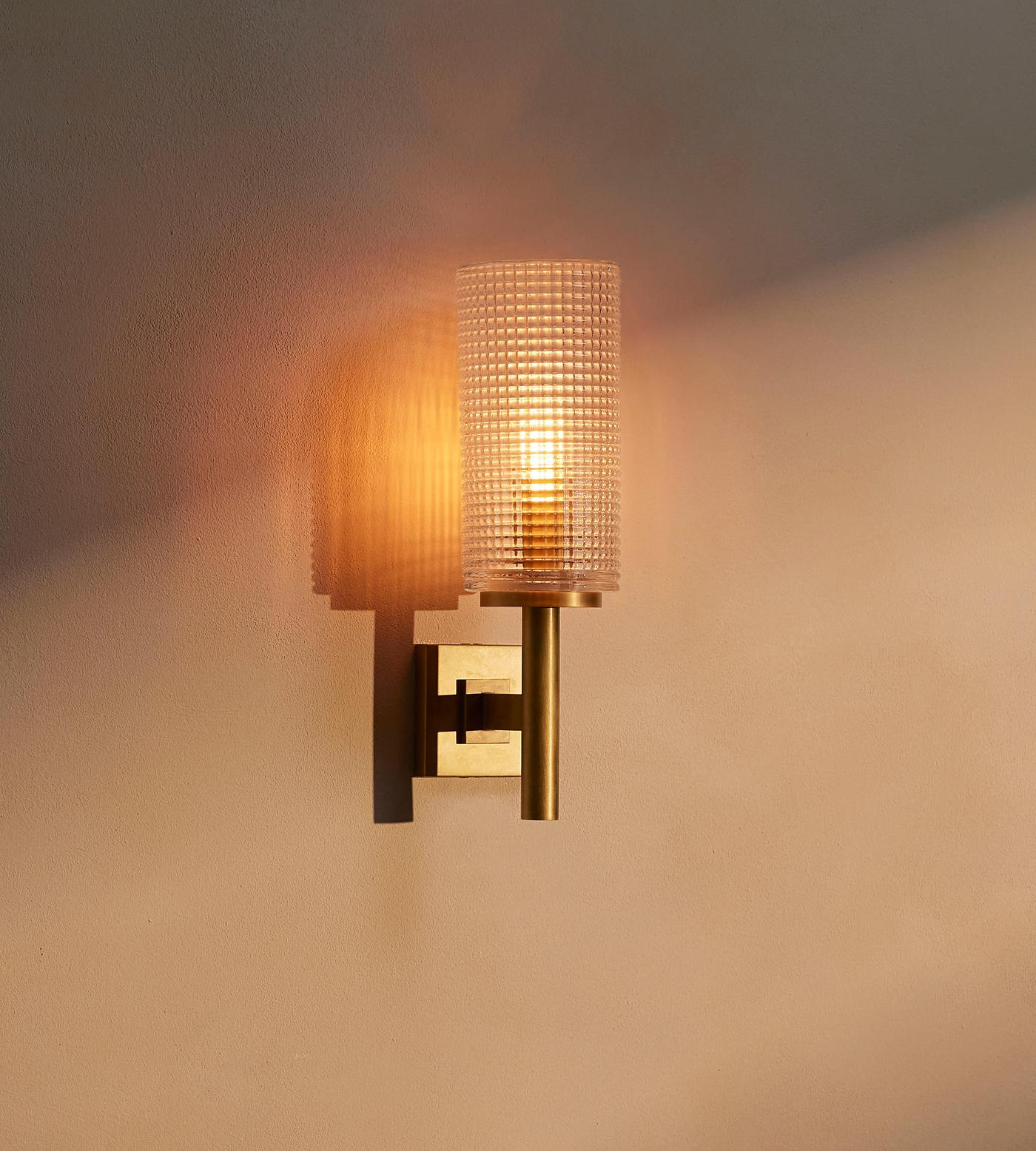Skye Wall Light