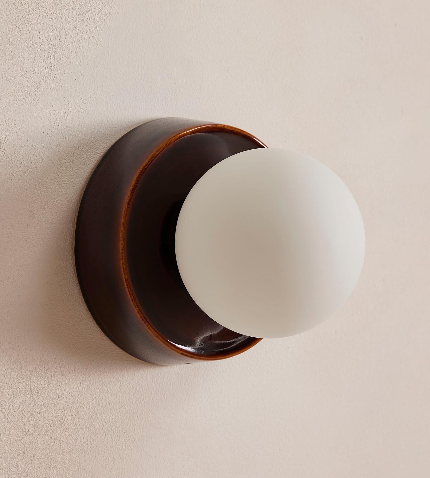 Sophia Wall Light, Brown
